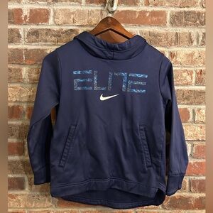 Nike Elite hooded sweatshirt, youth size medium